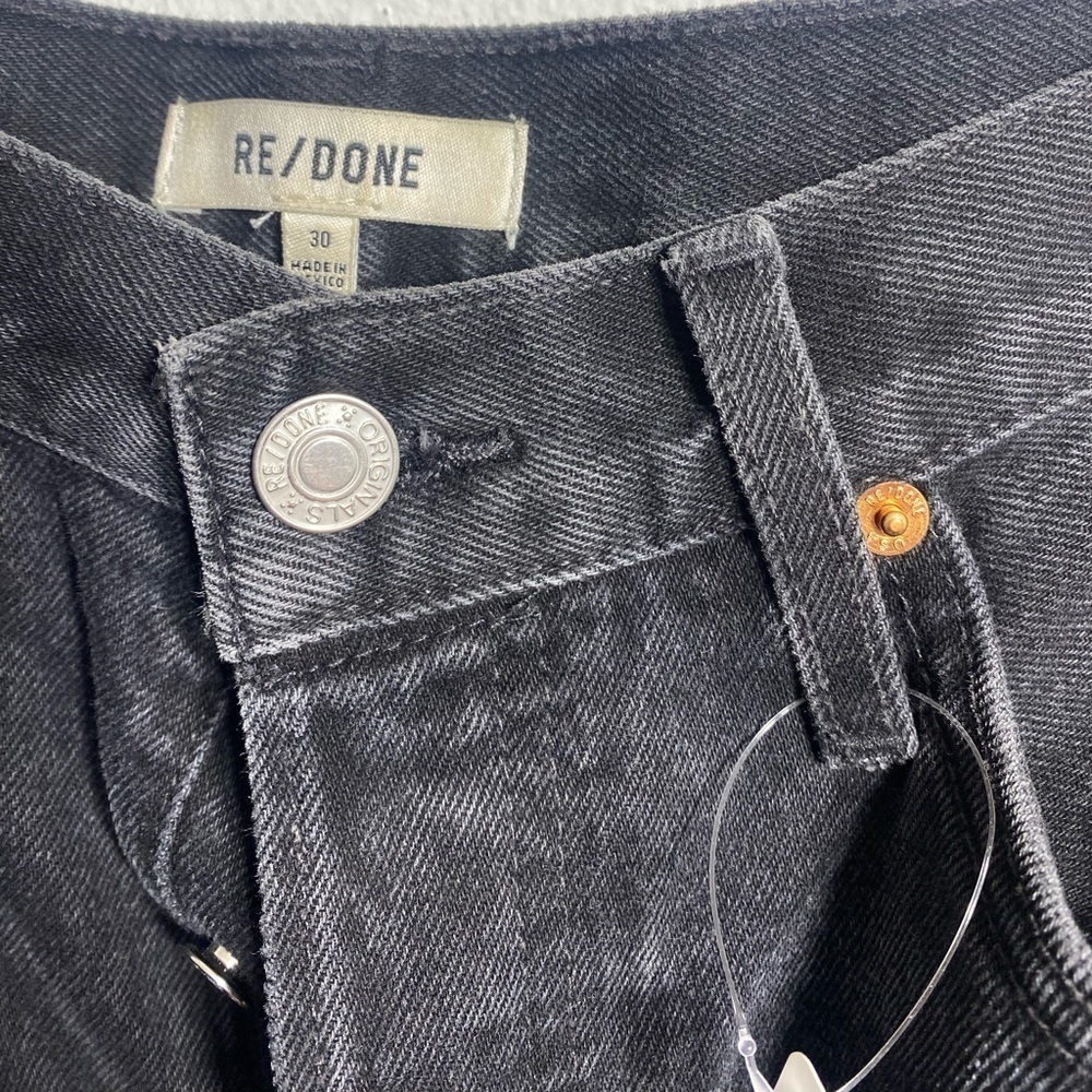 Re/done 70s high rise shorts black denim distressed - Picture 5 of 8